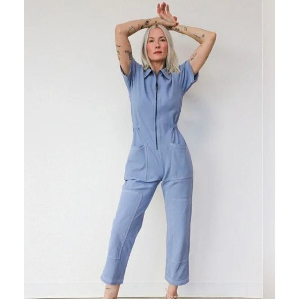 Light Blue Short-Sleeve Zip-Front Jumpsuit Pebble Blue Women’s Small